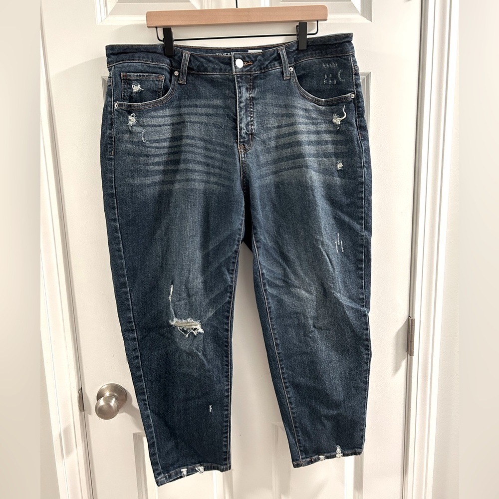 time & tru cropped jeans